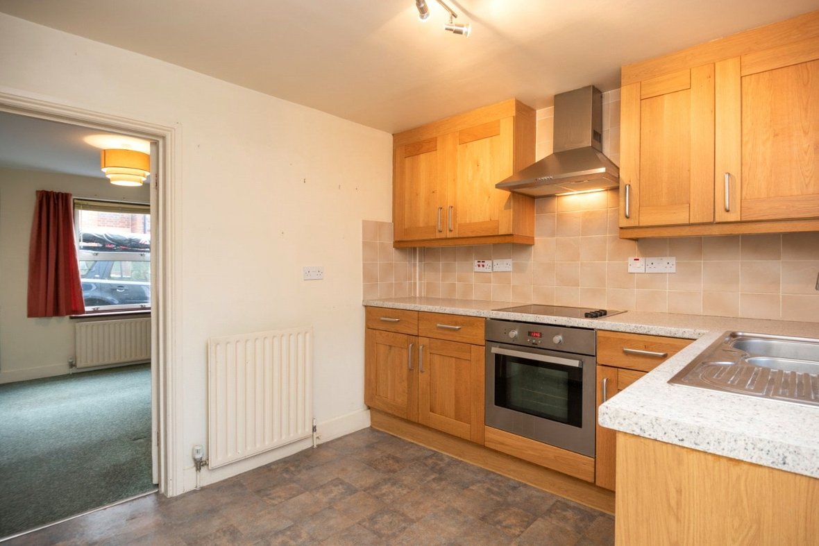 2 Bedroom House Let AgreedHouse Let Agreed in Inkerman Road, St. Albans - View 5 - Collinson Hall