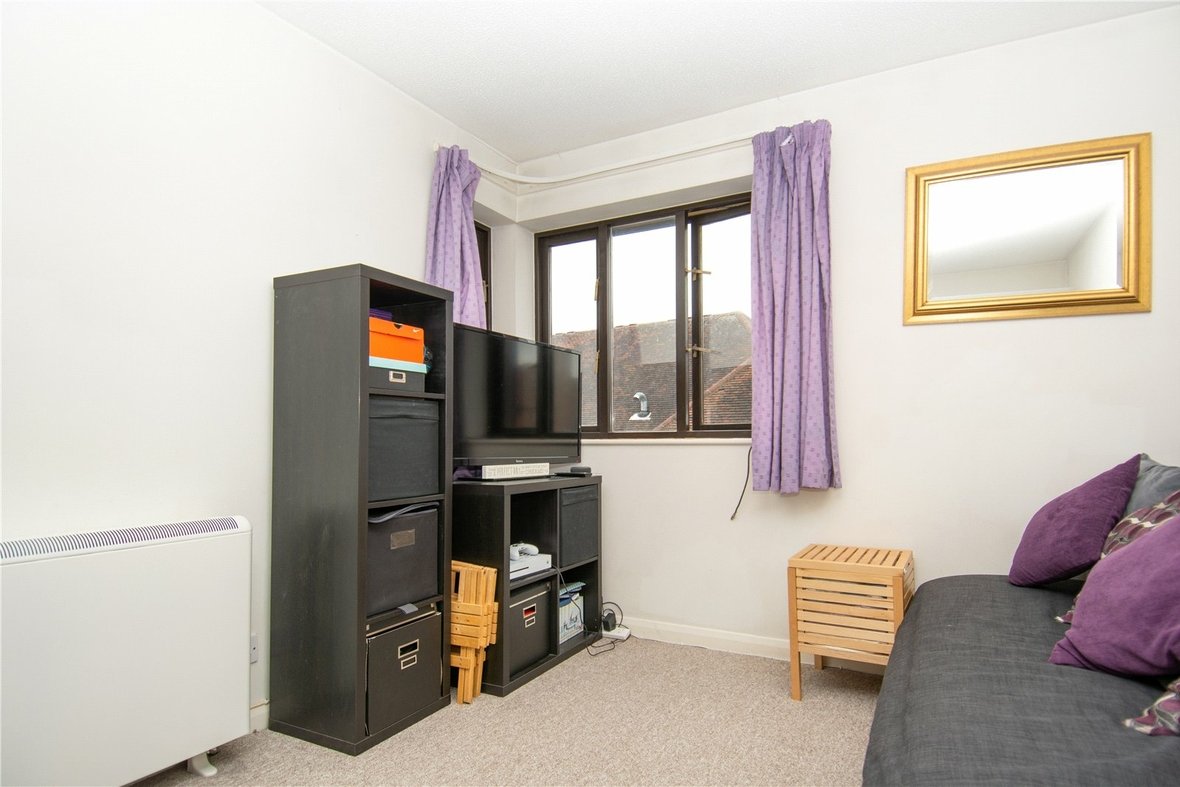 1 Bedroom Apartment Let in Half Moon Mews, St. Albans, Hertfordshire - View 6 - Collinson Hall