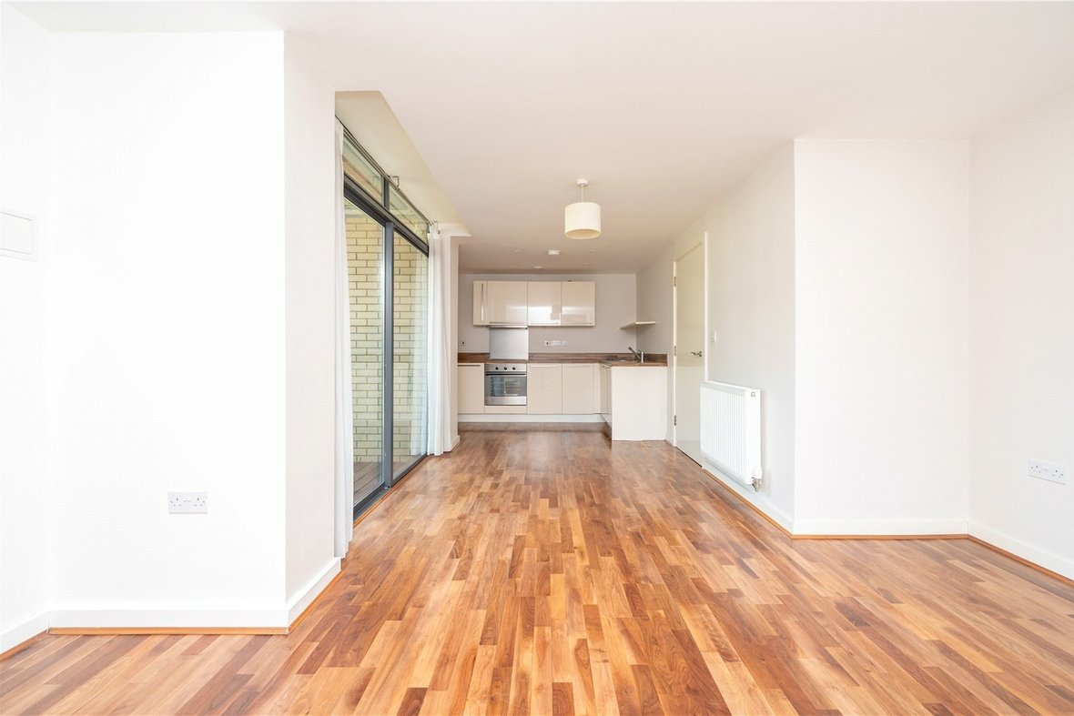 1 Bedroom Apartment For SaleApartment For Sale in Newsom Place, St. Peters Road, St. Albans - View 9 - Collinson Hall
