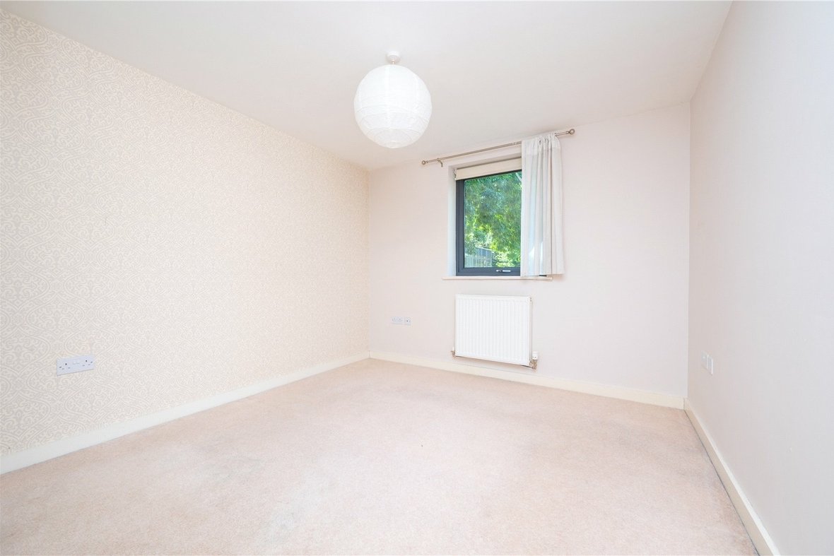 1 Bedroom Apartment For SaleApartment For Sale in Newsom Place, St. Peters Road, St. Albans - View 8 - Collinson Hall
