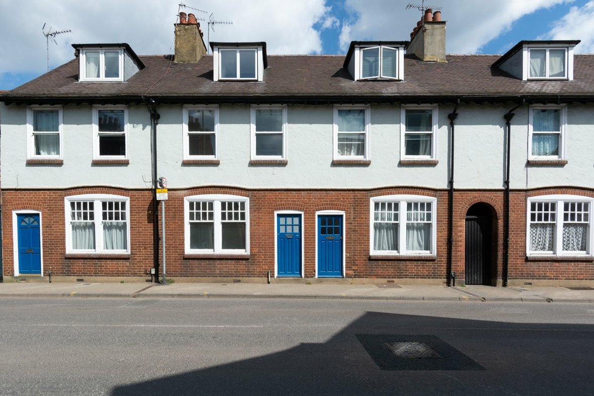 4 Bedroom House Let AgreedHouse Let Agreed in Catherine Street, St. Albans, Hertfordshire - View 20 - Collinson Hall