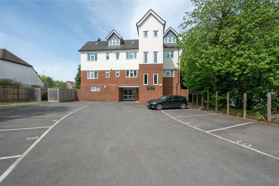 1 Bedroom Apartment Let in Cedar Court, Cedarwood Drive, St. Albans - View 2 - Collinson Hall
