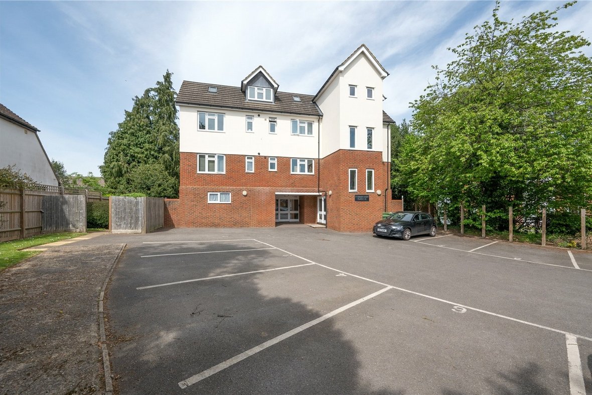 1 Bedroom Apartment Let in Cedar Court, Cedarwood Drive, St. Albans - View 1 - Collinson Hall
