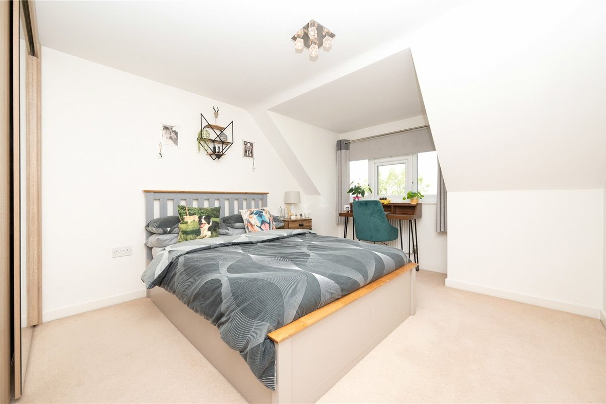 1 Bedroom Apartment Let in Cedar Court, Cedarwood Drive, St. Albans - View 8 - Collinson Hall