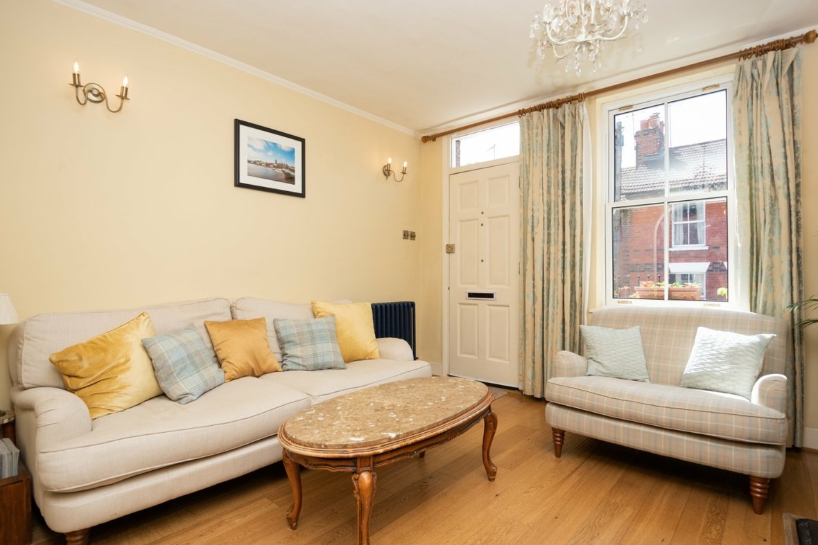 2 Bedroom House Sold Subject to Contract in Bardwell Road, St. Albans - View 13 - Collinson Hall