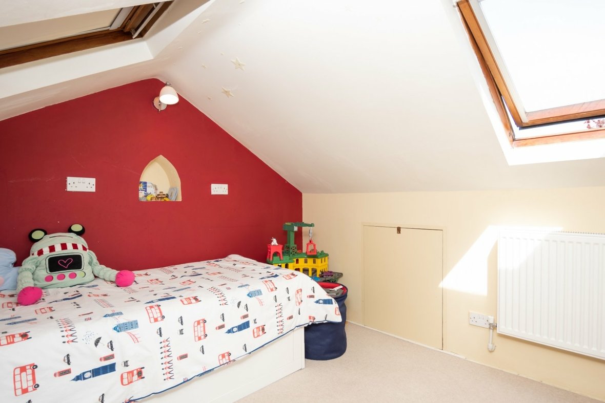 2 Bedroom House Sold Subject to Contract in Bardwell Road, St. Albans - View 16 - Collinson Hall
