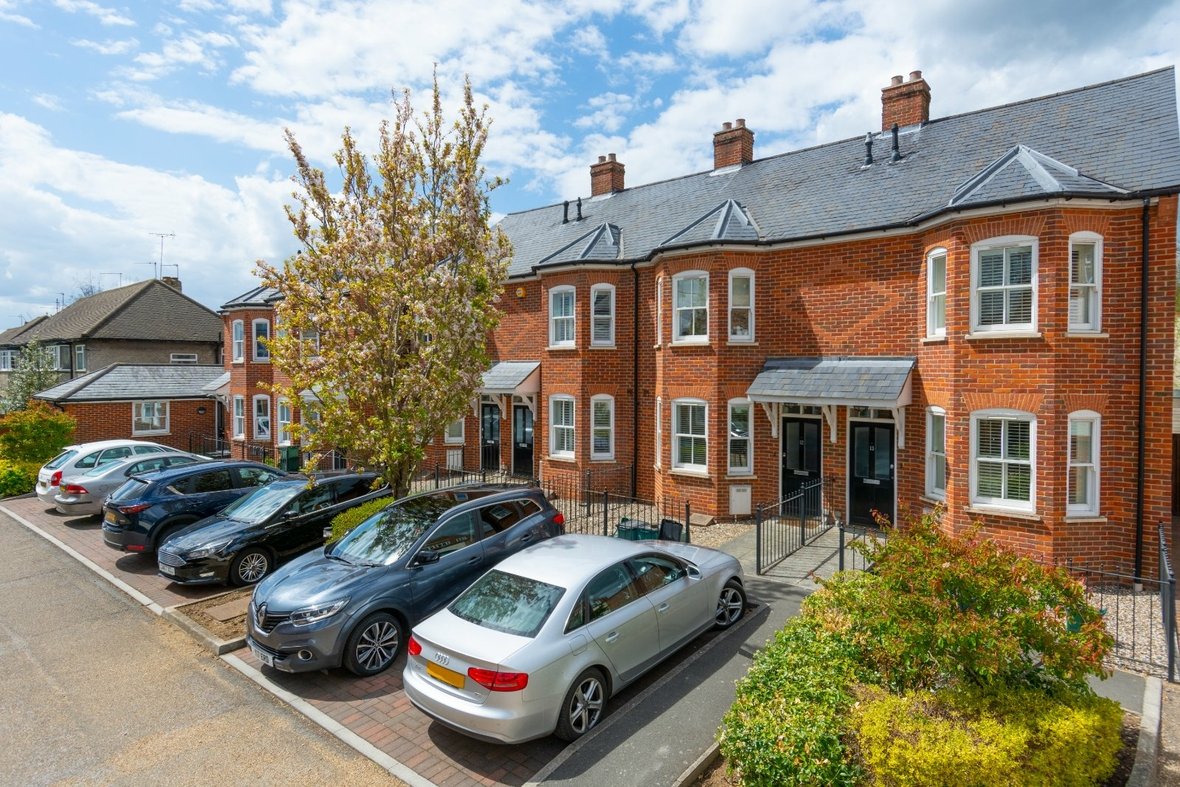 3 Bedroom House Let Agreed in Wetherall Mews, St. Albans, Hertfordshire - View 1 - Collinson Hall