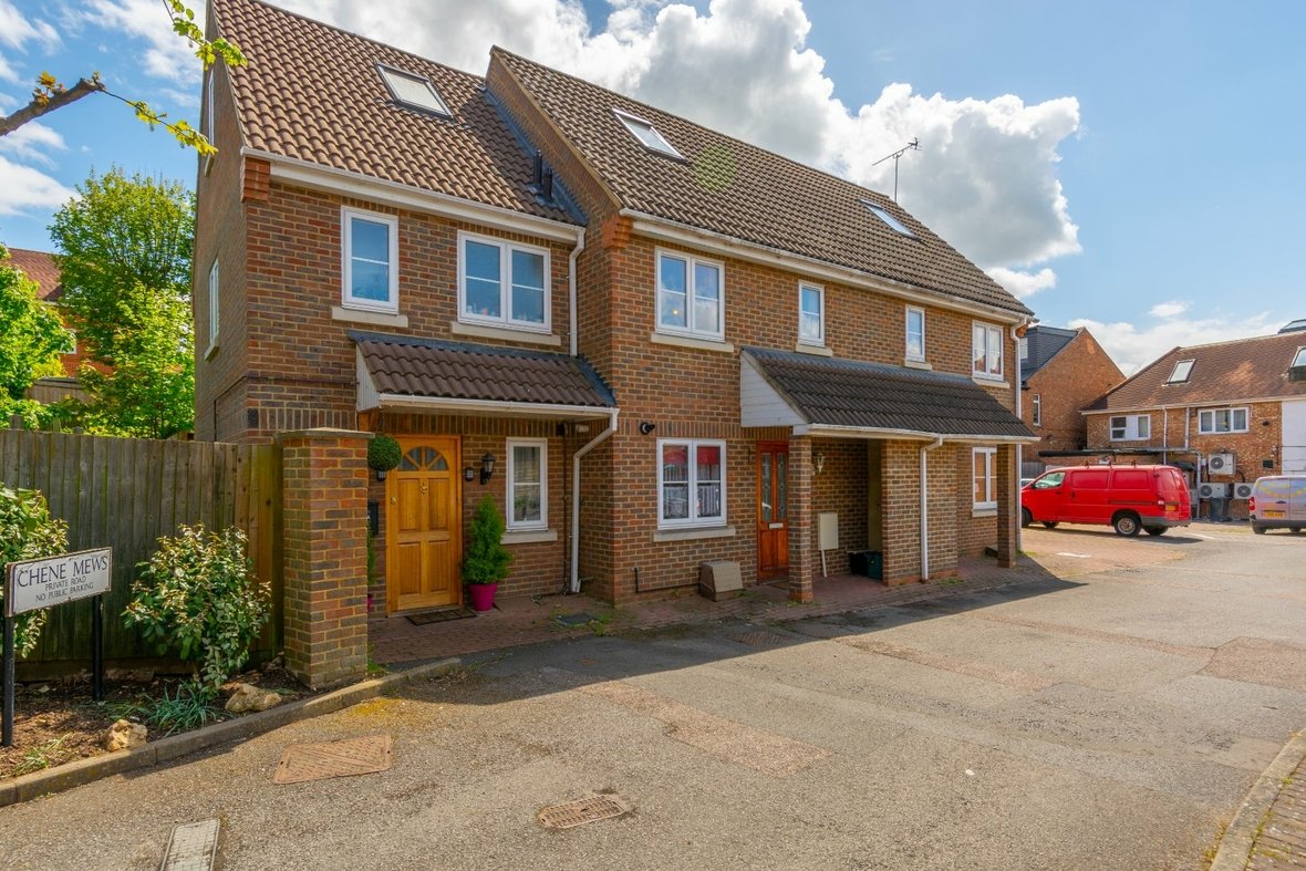 3 Bedroom House Let AgreedHouse Let Agreed in Waverley Road, St. Albans - View 15 - Collinson Hall