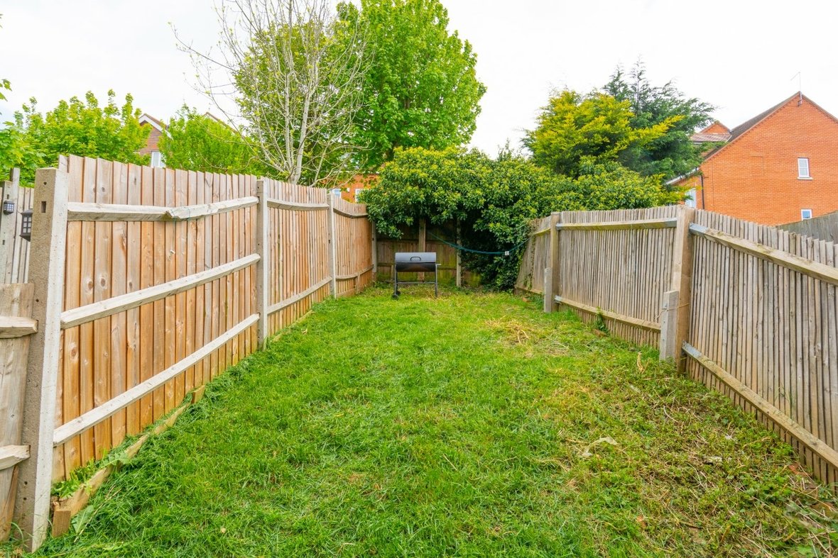 3 Bedroom House Let AgreedHouse Let Agreed in Waverley Road, St. Albans - View 6 - Collinson Hall