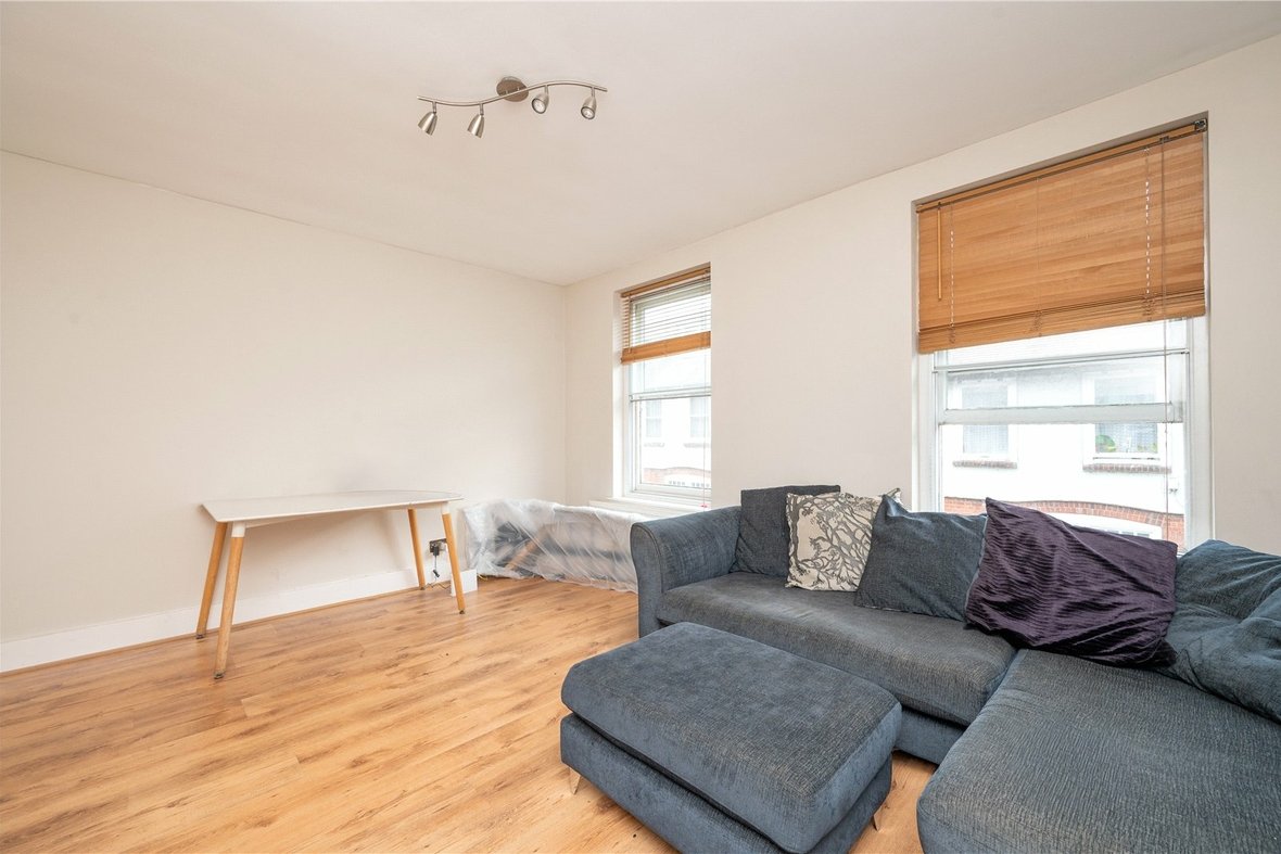 2 Bedroom Maisonette LetMaisonette Let in Catherine Street, St. Albans, Hertfordshire - View 10 - Collinson Hall
