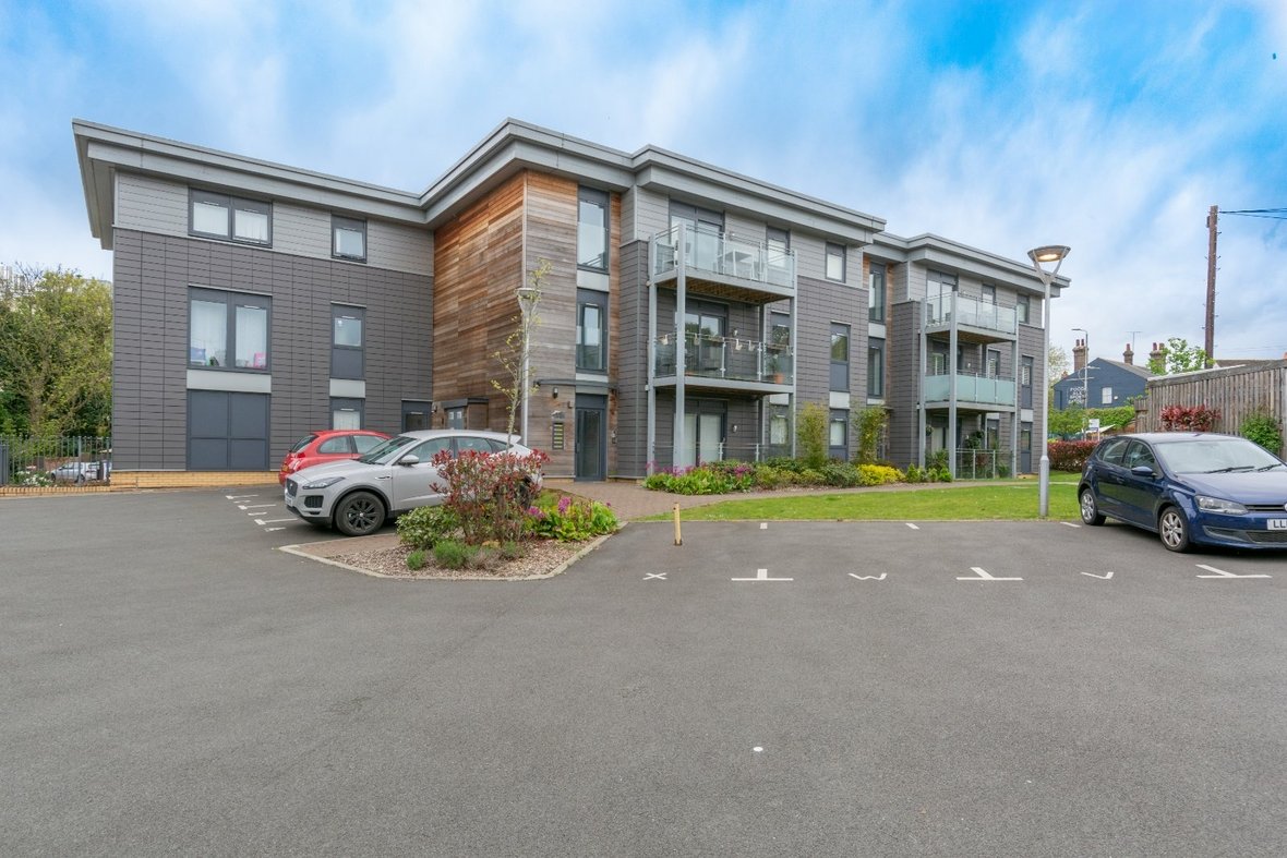 2 Bedroom Apartment Sold Subject to Contract in The Apex, Newsom Place, St. Peters Road - View 12 - Collinson Hall