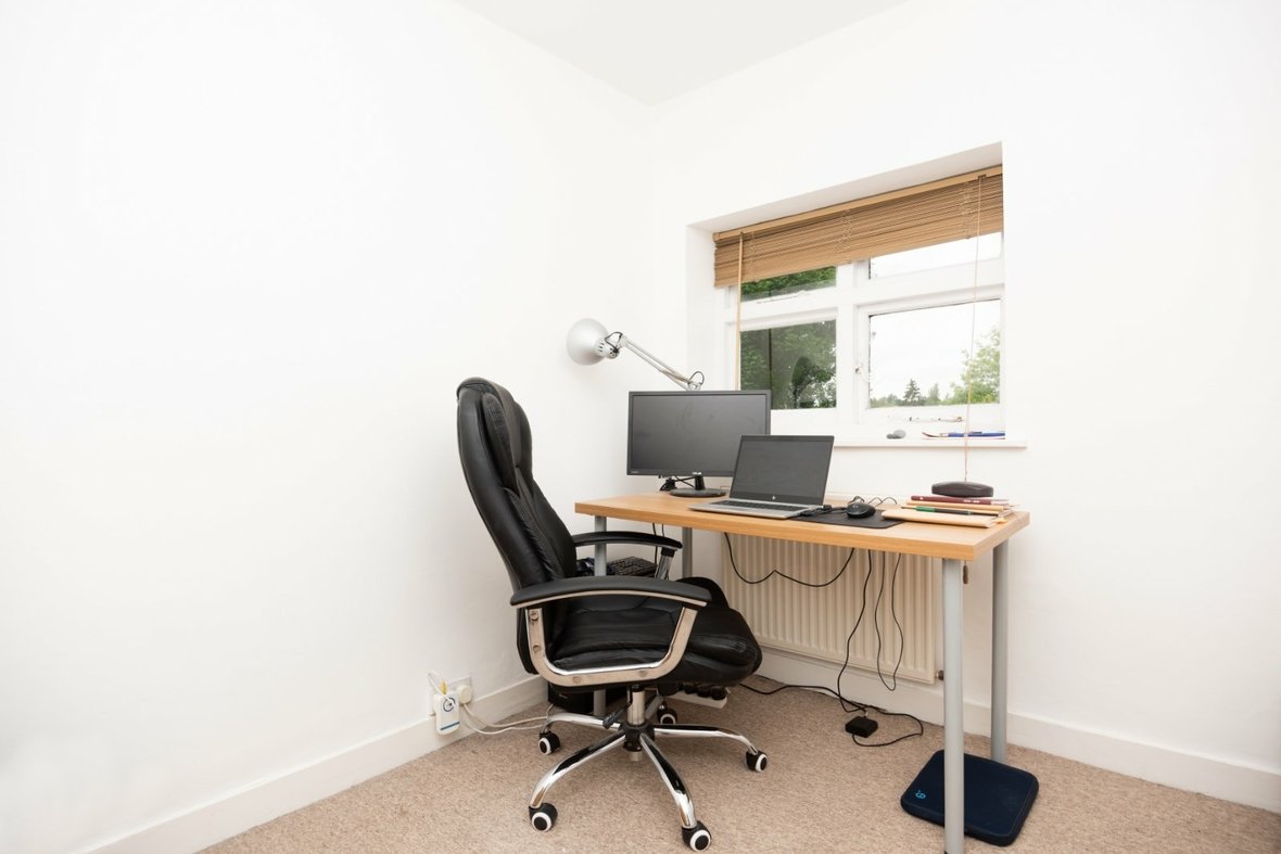 2 Bedroom House LetHouse Let in Orchard Street, St. Albans, Hertfordshire - View 7 - Collinson Hall