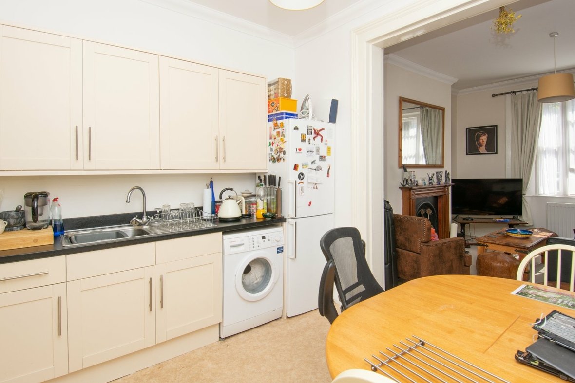 1 Bedroom Apartment Let AgreedApartment Let Agreed in Alma Road, St. Albans, Hertfordshire - View 5 - Collinson Hall