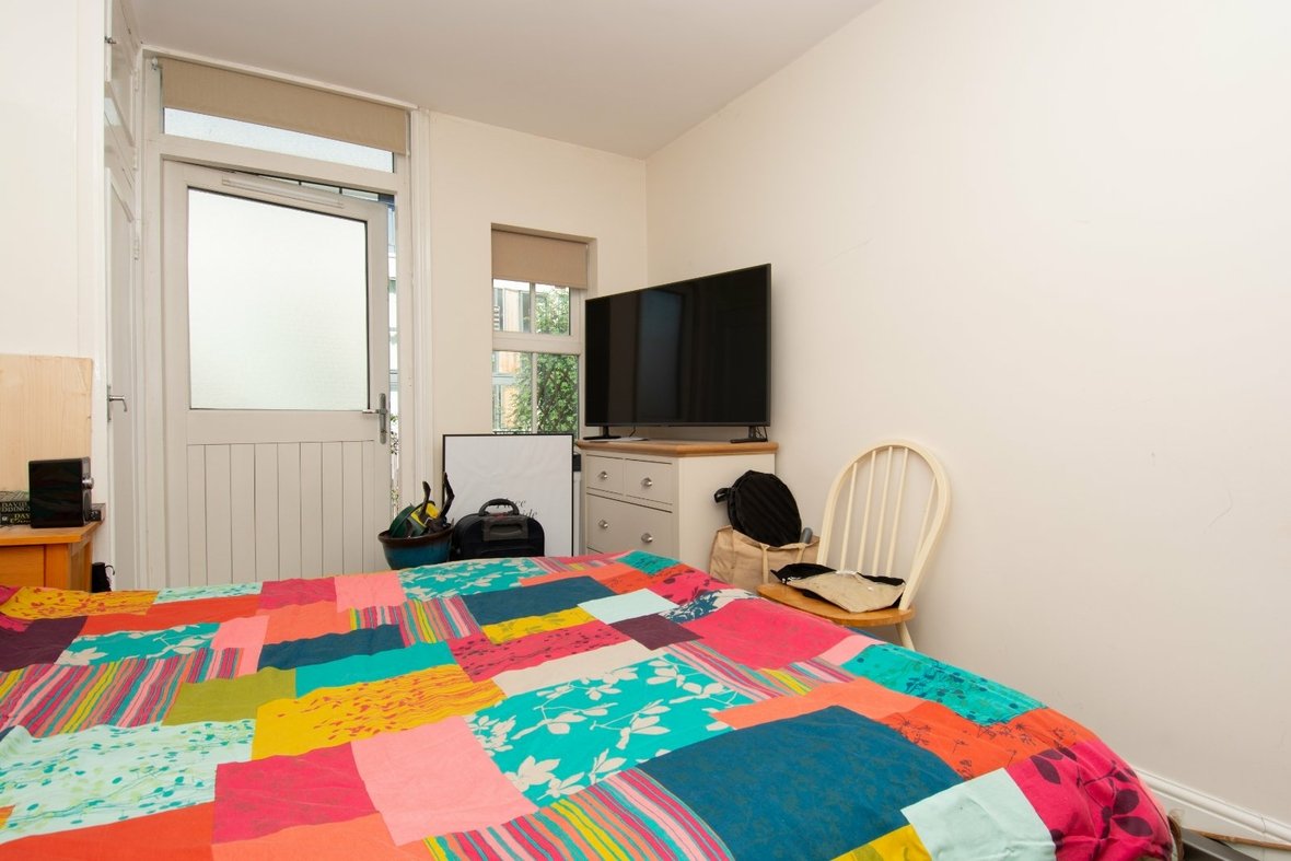 1 Bedroom Apartment Let AgreedApartment Let Agreed in Alma Road, St. Albans, Hertfordshire - View 7 - Collinson Hall