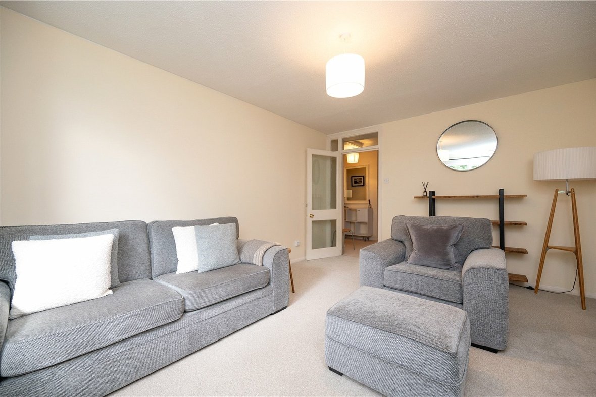 1 Bedroom Apartment Let AgreedApartment Let Agreed in Canterbury Court, Battlefield Road, St. Albans - View 6 - Collinson Hall