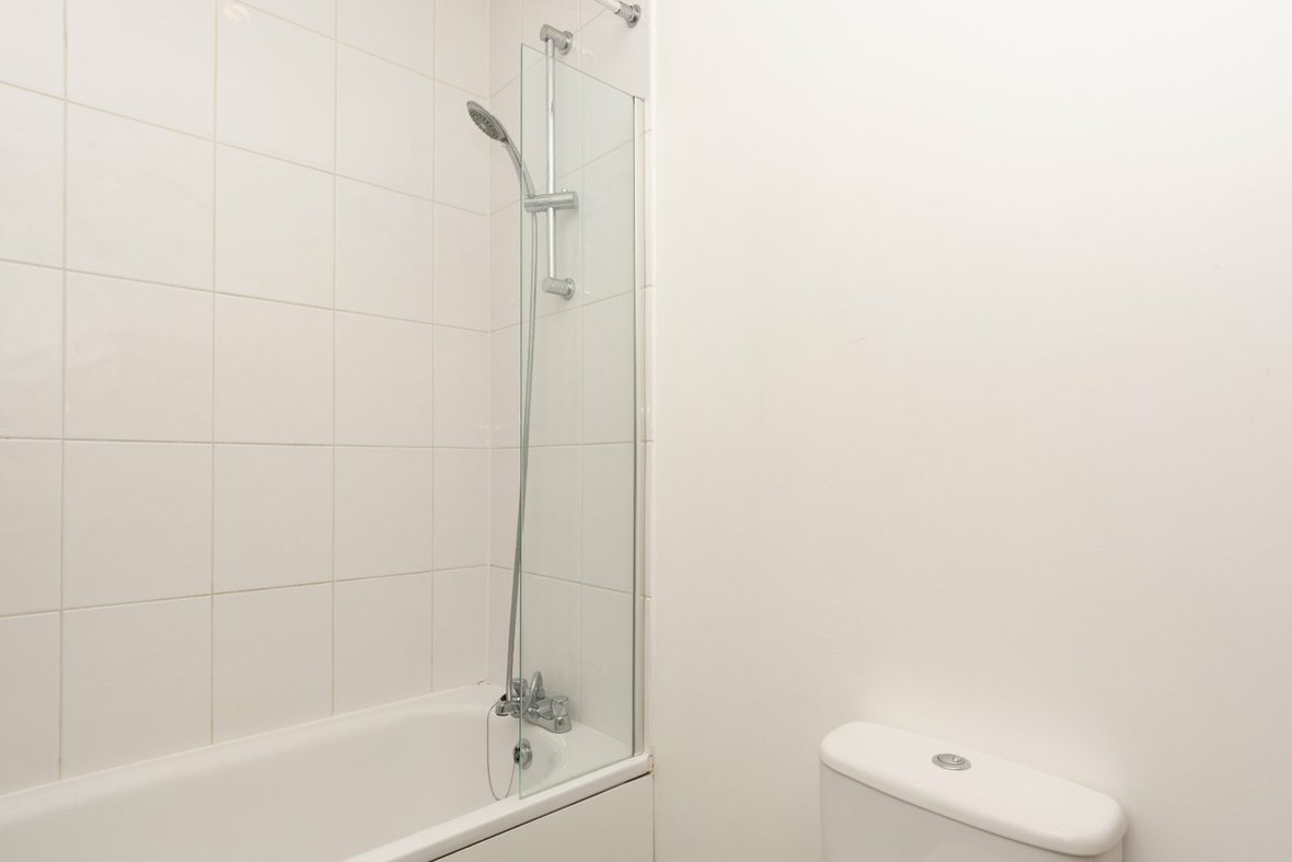 1 Bedroom Apartment Let AgreedApartment Let Agreed in Catherine Street, St. Albans, Hertfordshire - View 10 - Collinson Hall