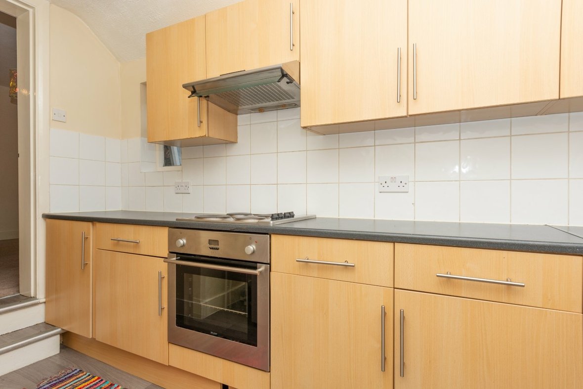 1 Bedroom Apartment Let AgreedApartment Let Agreed in Catherine Street, St. Albans, Hertfordshire - View 4 - Collinson Hall