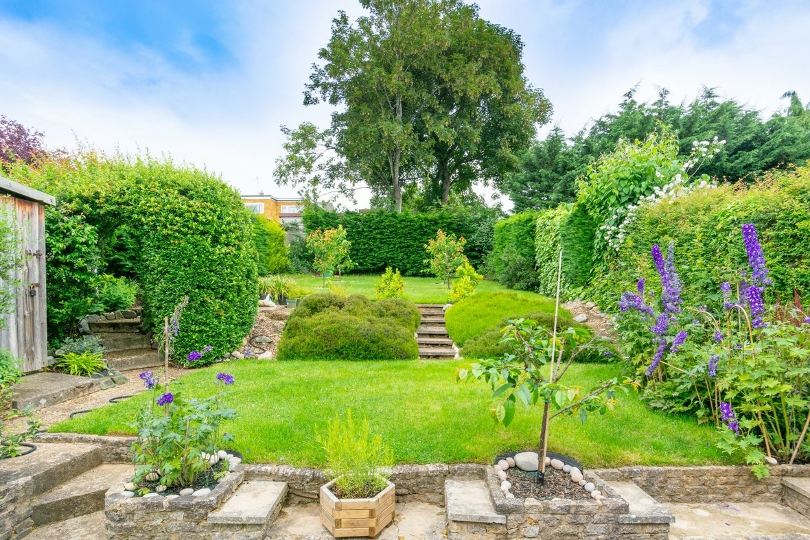 4 Bedroom House Let AgreedHouse Let Agreed in Sandpit Lane, St. Albans, Hertfordshire - View 6 - Collinson Hall
