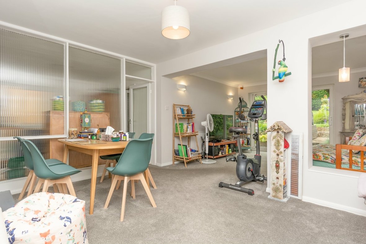 4 Bedroom House Let AgreedHouse Let Agreed in Sandpit Lane, St. Albans, Hertfordshire - View 2 - Collinson Hall