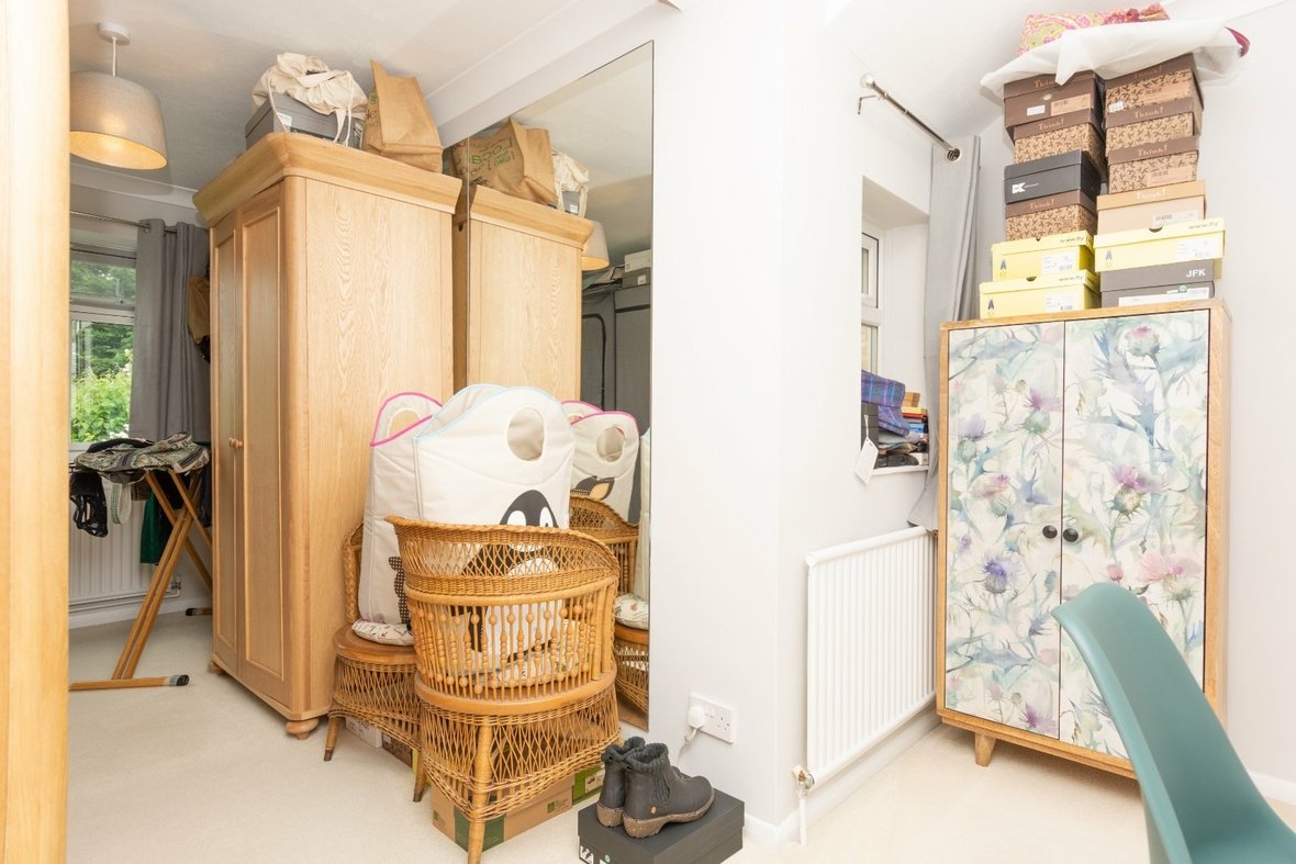 4 Bedroom House Let AgreedHouse Let Agreed in Sandpit Lane, St. Albans, Hertfordshire - View 15 - Collinson Hall