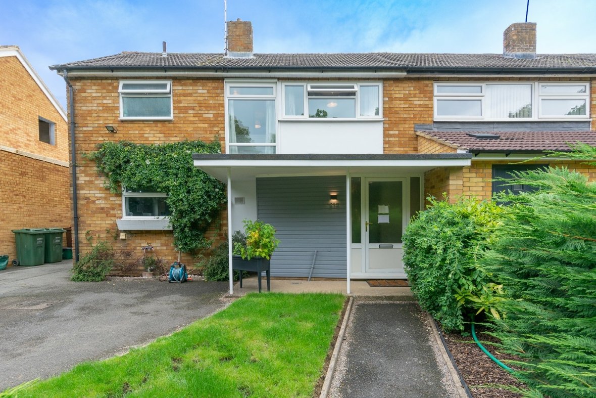 4 Bedroom House Let AgreedHouse Let Agreed in Sandpit Lane, St. Albans, Hertfordshire - View 18 - Collinson Hall