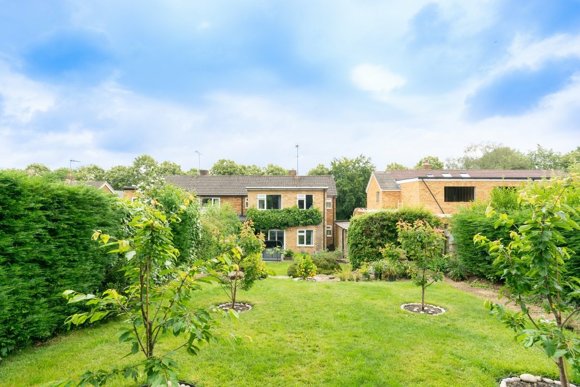 4 Bedroom House Let AgreedHouse Let Agreed in Sandpit Lane, St. Albans, Hertfordshire - View 17 - Collinson Hall