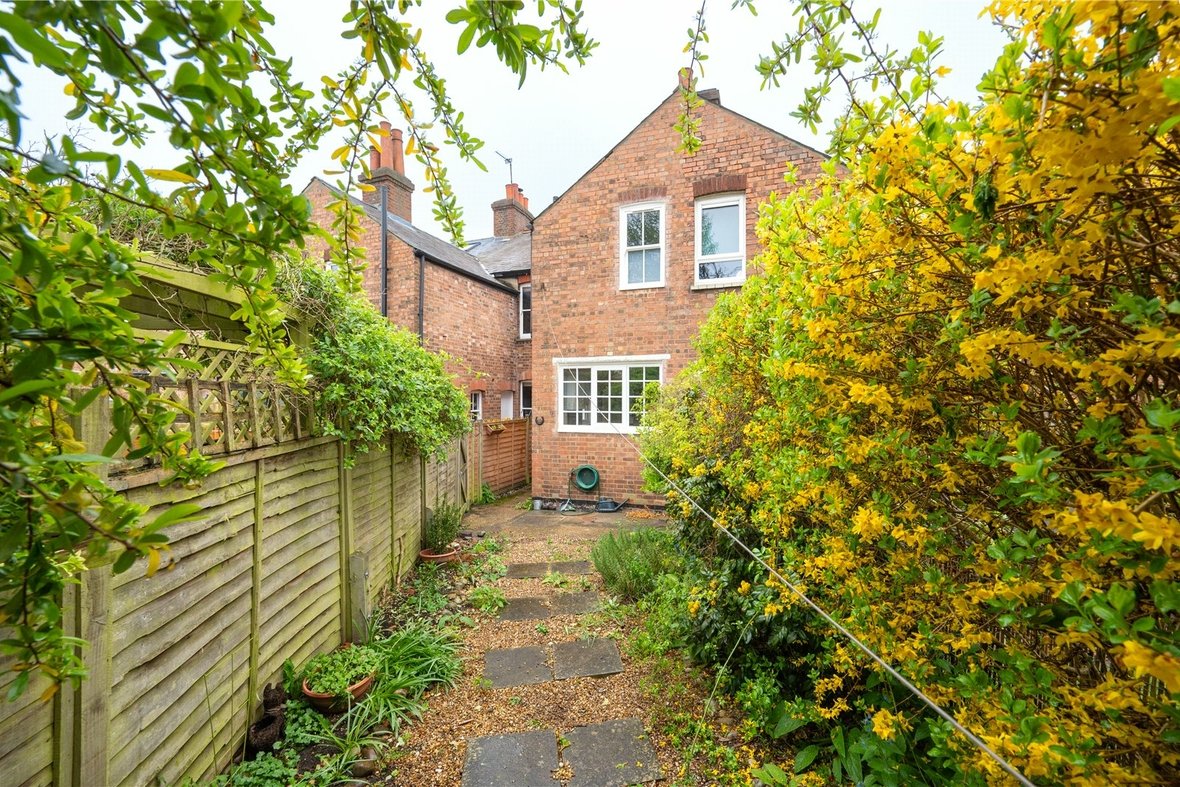 2 Bedroom House LetHouse Let in Church Street, St. Albans, Hertfordshire - View 10 - Collinson Hall