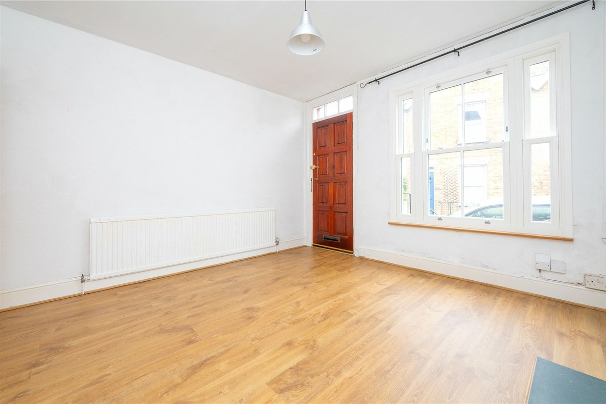 2 Bedroom House LetHouse Let in Church Street, St. Albans, Hertfordshire - View 4 - Collinson Hall