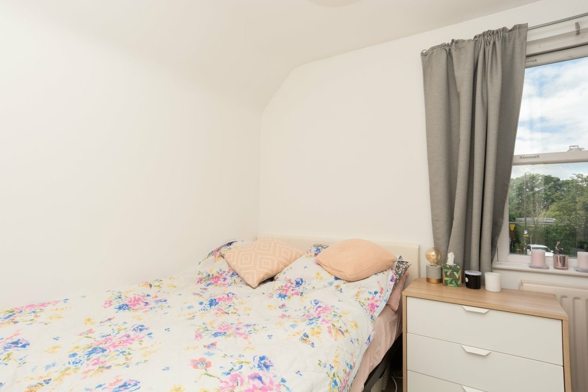 2 Bedroom Maisonette Let Agreed in Catherine Street, St. Albans, Hertfordshire - View 6 - Collinson Hall