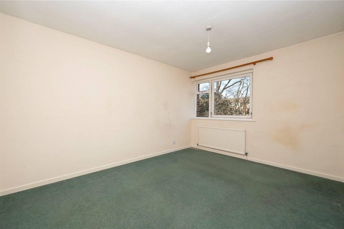 3 Bedroom House Sold Subject to Contract in How Wood, Park Street, St. Albans - View 7 - Collinson Hall
