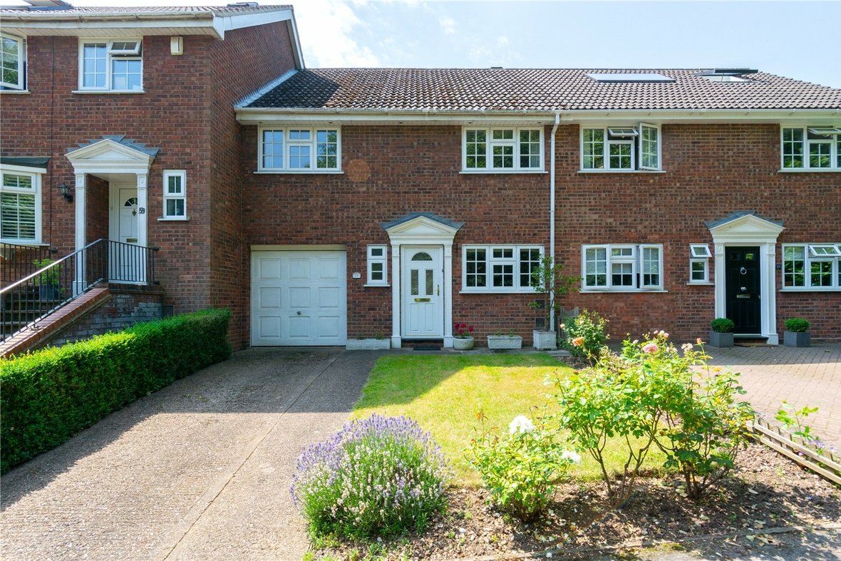 3 Bedroom House Sold Subject to Contract in Camlet Way, St. Albans - View 2 - Collinson Hall