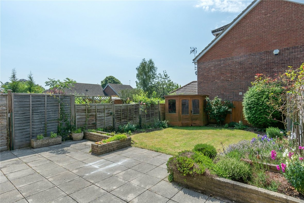 3 Bedroom House Sold Subject to Contract in Camlet Way, St. Albans - View 1 - Collinson Hall