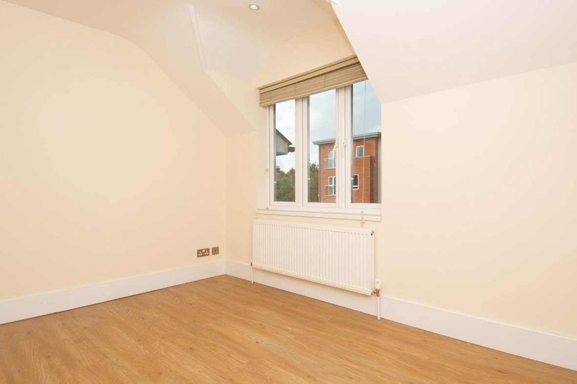 2 Bedroom Apartment LetApartment Let in Grosvenor Road, St. Albans - View 10 - Collinson Hall