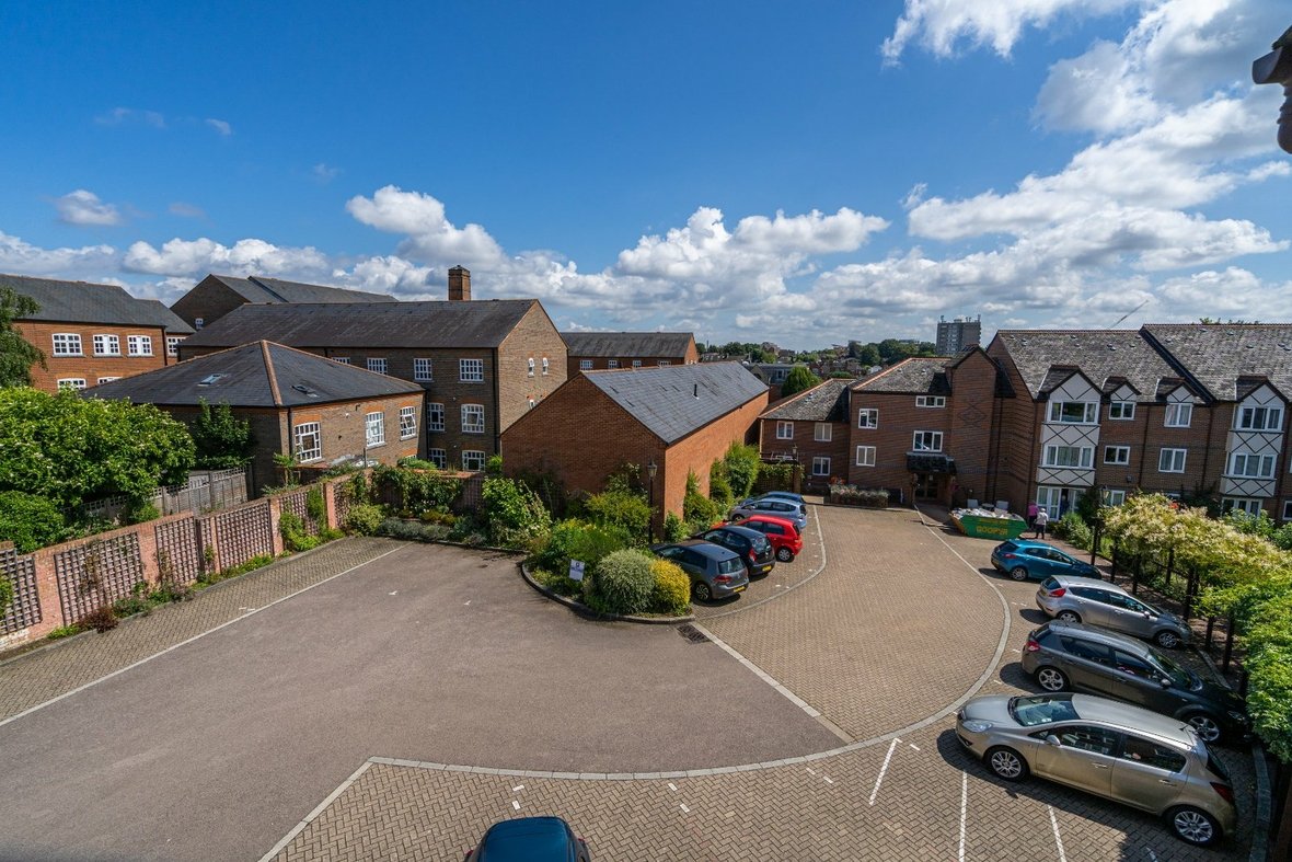 1 Bedroom Apartment For Sale in Davis Court, Marlborough Road, St. Albans - View 15 - Collinson Hall