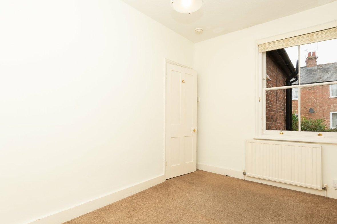 3 Bedroom House Sold Subject to Contract in Pageant Road, St. Albans - View 16 - Collinson Hall