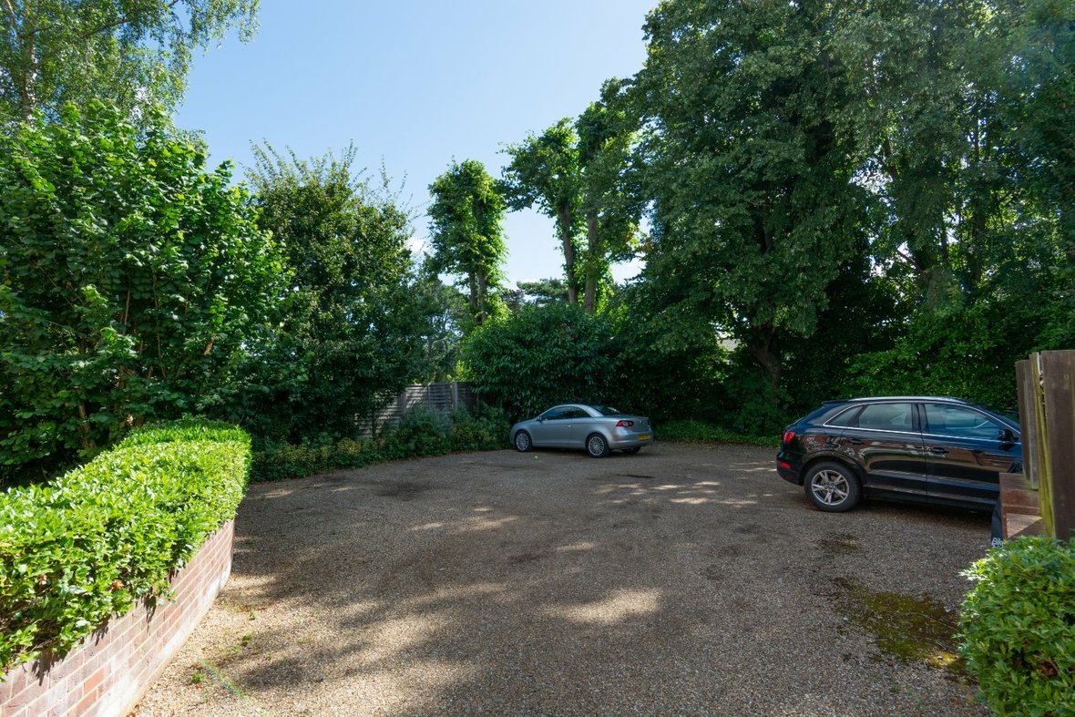 1 Bedroom Apartment For Sale in Lemsford Road, St. Albans - View 8 - Collinson Hall