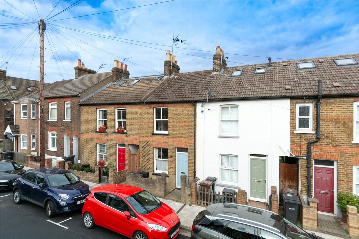 2 Bedroom House Sold Subject to Contract in Cavendish Road, St. Albans - View 19 - Collinson Hall