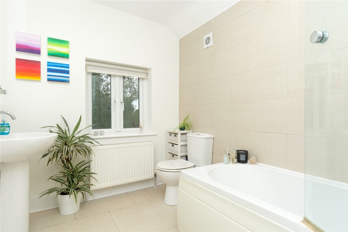 2 Bedroom House Sold Subject to Contract in Cavendish Road, St. Albans - View 8 - Collinson Hall