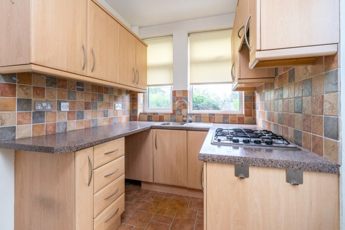 3 Bedroom House Sold Subject to Contract in Vesta Avenue, St. Albans - View 16 - Collinson Hall