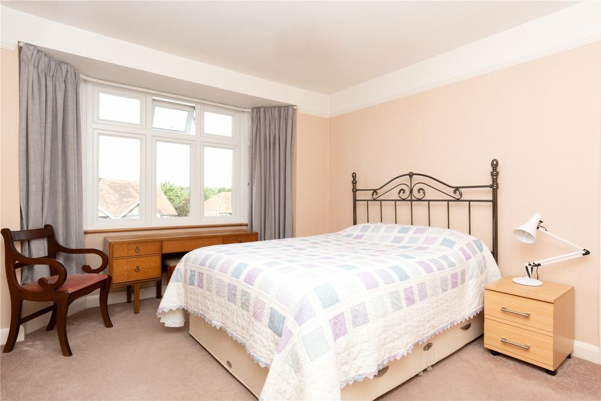 3 Bedroom House Sold Subject to Contract in Langley Crescent, St. Albans - View 10 - Collinson Hall