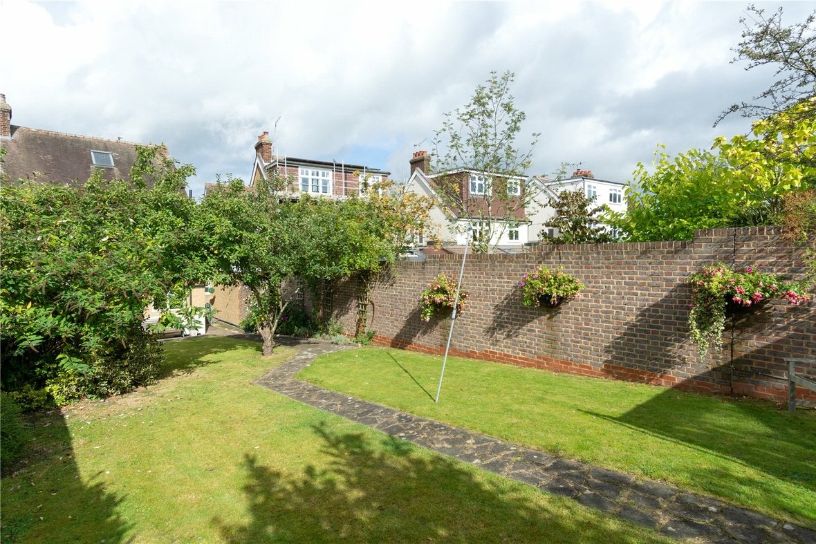 3 Bedroom House Sold Subject to Contract in Langley Crescent, St. Albans - View 9 - Collinson Hall