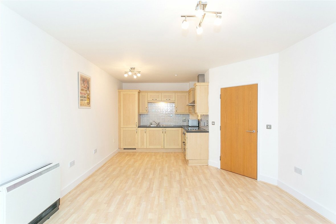 2 Bedroom Apartment Sold Subject to Contract in Centurion Court, 83  Camp Road, St Albans - View 5 - Collinson Hall