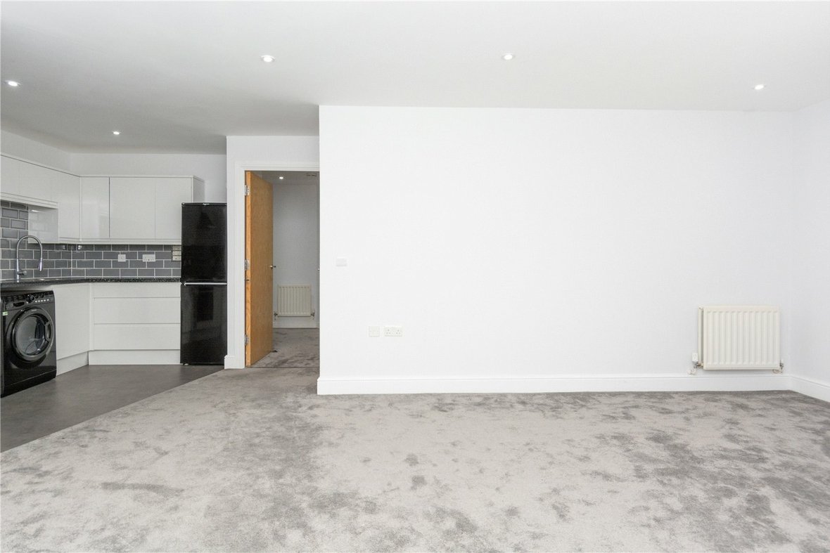 2 Bedroom Apartment For SaleApartment For Sale in Clarkson Court, Hatfield - View 4 - Collinson Hall