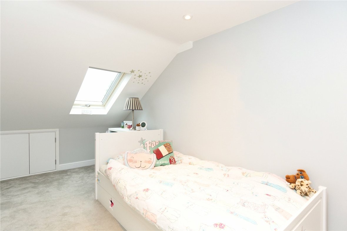 4 Bedroom House Sold Subject to Contract in Kimberley Road, St. Albans - View 25 - Collinson Hall