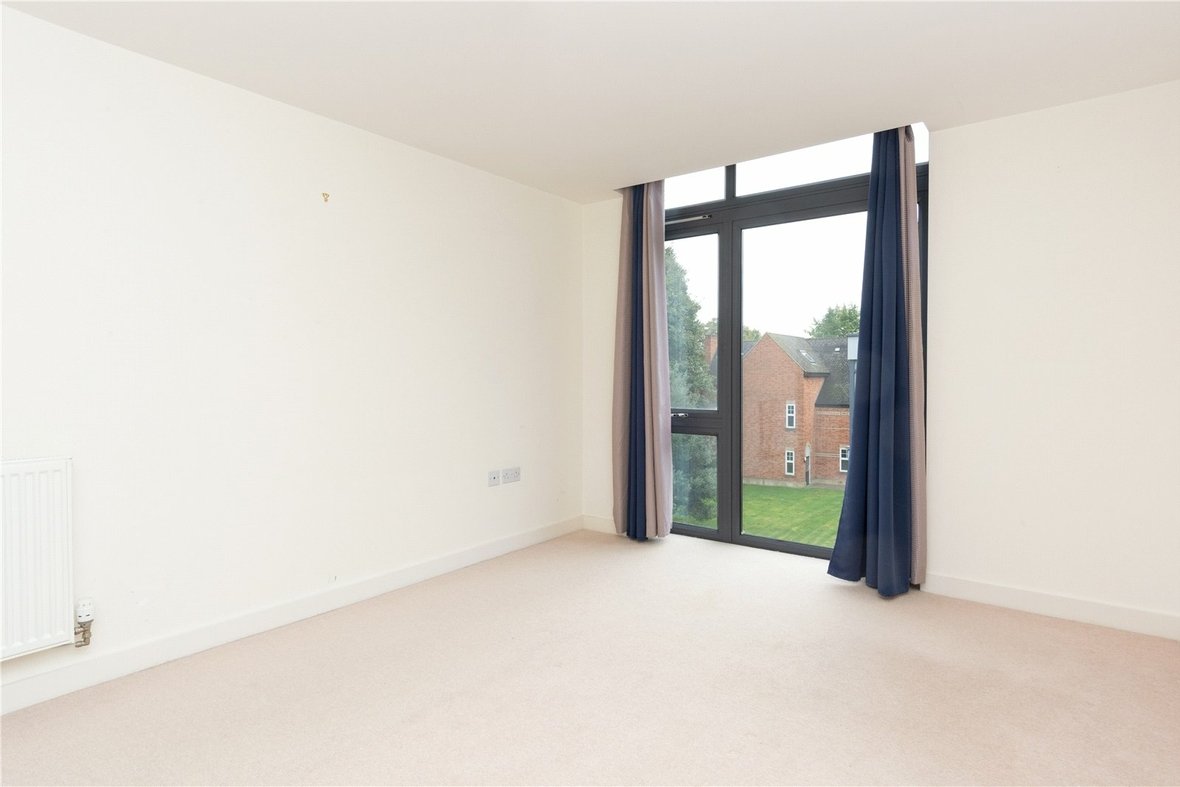 1 Bedroom Apartment LetApartment Let in Whitley Court, Newsom Place, Hatfield Road - View 9 - Collinson Hall