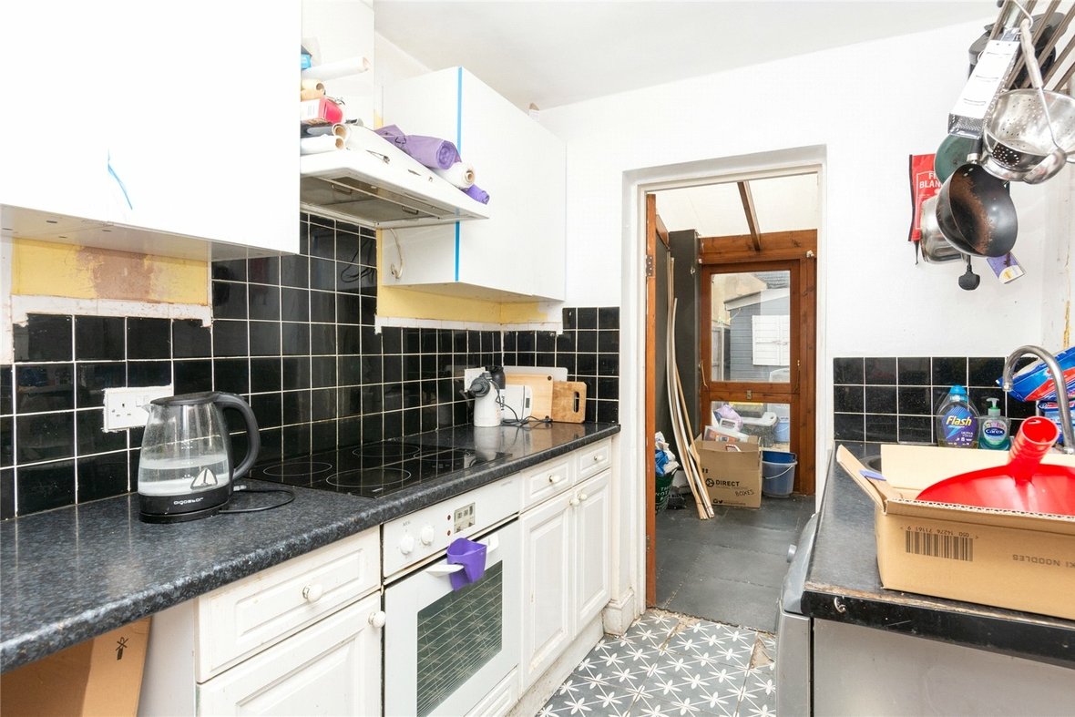 3 Bedroom House For Sale in Clifton Street, St. Albans, Hertfordshire - View 3 - Collinson Hall
