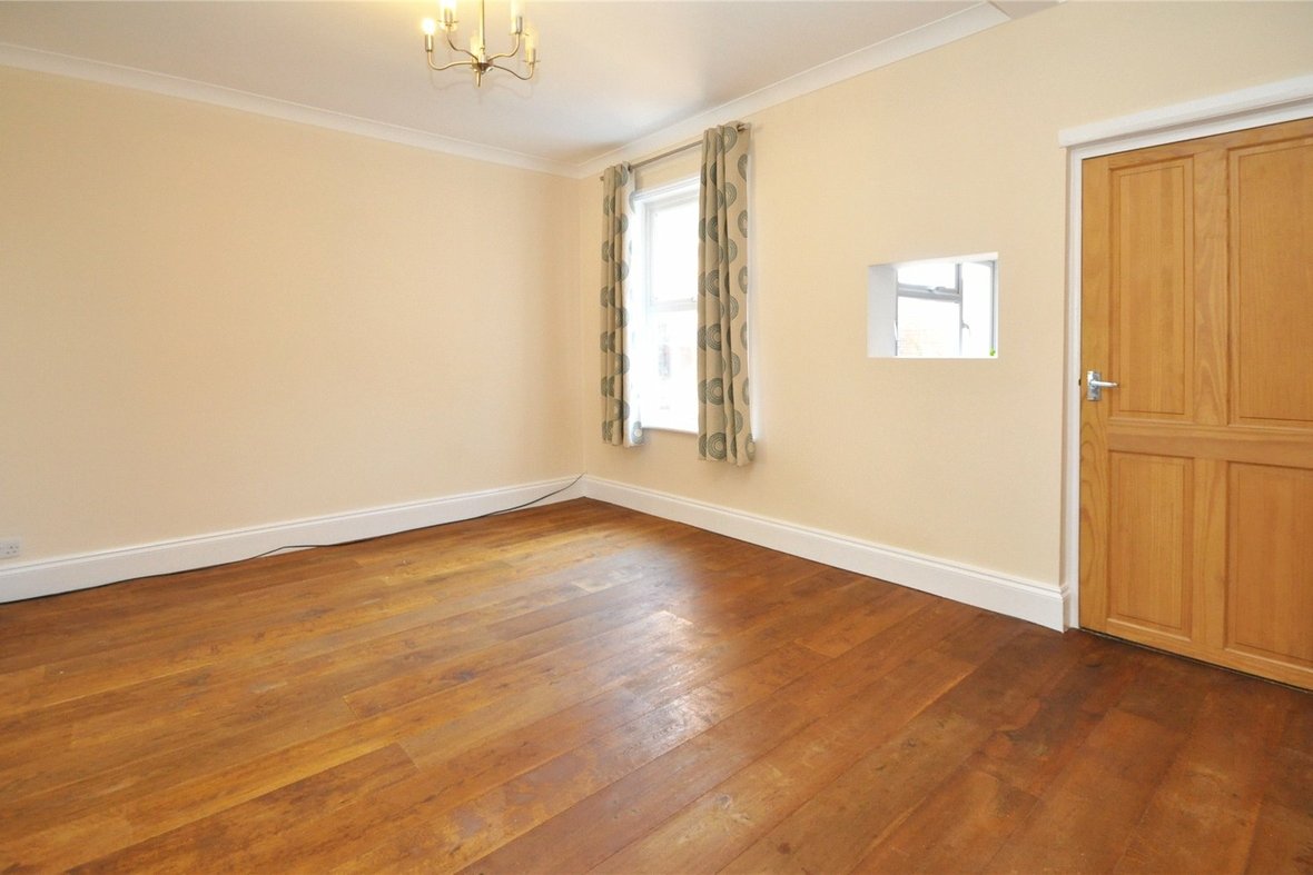 3 Bedroom House Sold Subject to Contract in Lattimore Road, St. Albans - View 5 - Collinson Hall