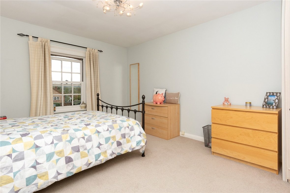 3 Bedroom House Sold Subject to Contract in High Street, London Colney, St. Albans - View 11 - Collinson Hall