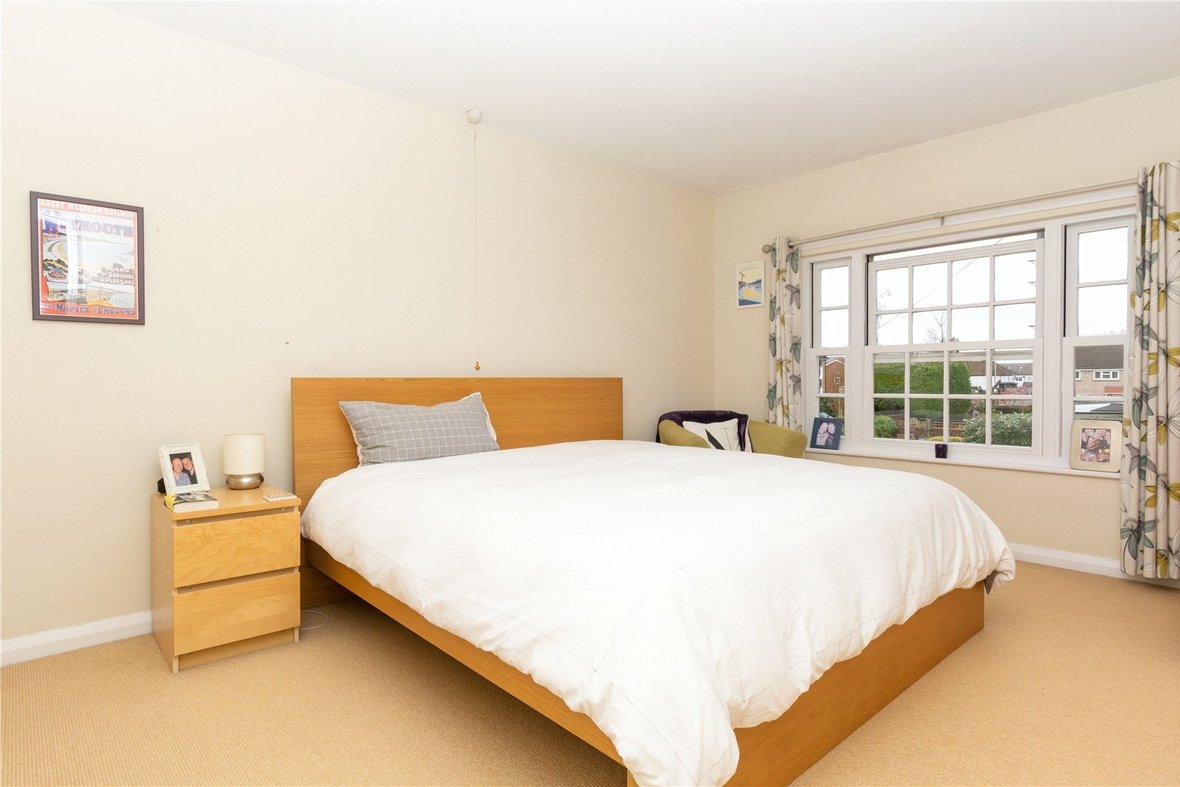 3 Bedroom House Sold Subject to Contract in High Street, London Colney, St. Albans - View 7 - Collinson Hall