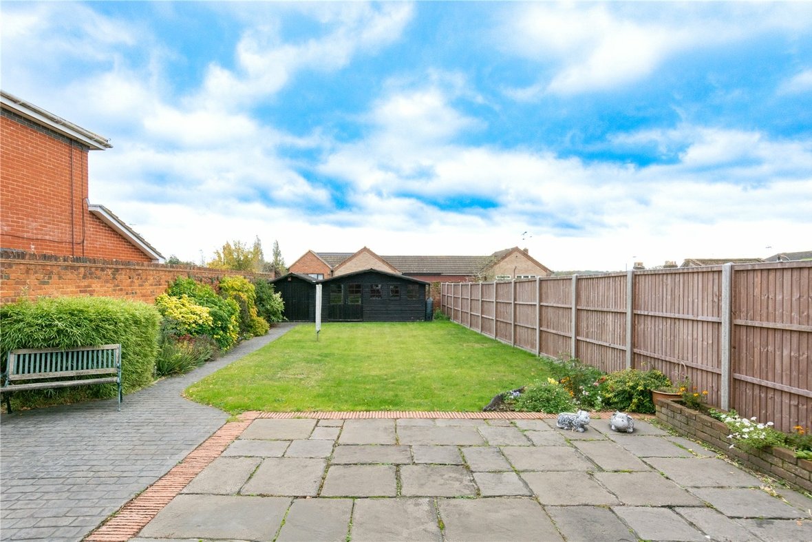 3 Bedroom House Sold Subject to Contract in High Street, London Colney, St. Albans - View 9 - Collinson Hall